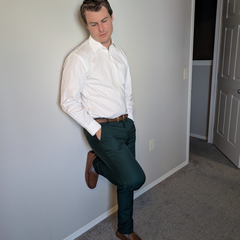Green Tailored Dress Pants for Formal Wear